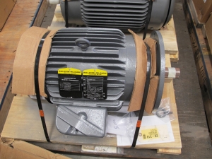 MOTOR, ELECTRIC TYPE, 8.7 HORSEPOWER, 460VAC ELEC RATING, 1725 RPM, INSULATION CLASS F, 215TD FRAME, 12.3 AMPS, TEFC, CAST IRON FRAME ENCLOSURE, CONTINUOUS DUTY, 1.15 SERVICE FACTOR, 1-3/8" SHAFT. DYNAMIC SOLUTIONS DRAWING SON43300540 REV H. SEE ATTACHMENT IN SERVICE FOR OBJECTS FOR: 1/8" THICK NEOPRENE GASKETS - JUNCTION BOX TO FRAME, JUNCTION BOX CENTER. ADD A NEOPRENE SLINGER A, PART # SON43300540 (MOD 1) (W-44) LOADING & HANDLING FEE $15-